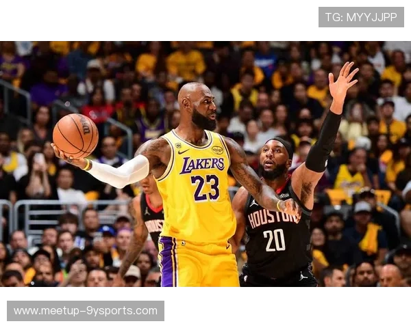 湖人关键胜利引爆全场詹姆斯率队逆转勇士显神威