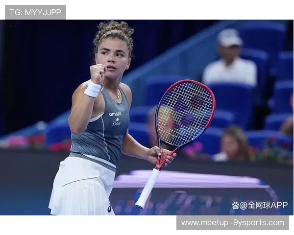 网球赛场风云再起：世界排名变动引发关注，球员状态与伤病挑战交织