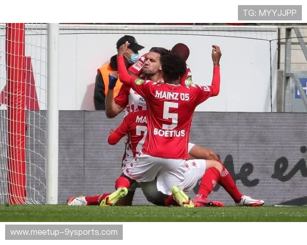 美因茨05足球俱乐部的发展历程与未来战略探索分析