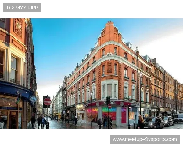 奥尔德姆是英国的一座城市 了解其历史文化及特色景点